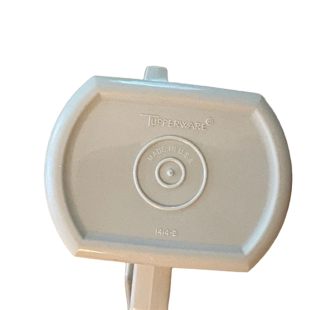 Tupperware creamer vintage